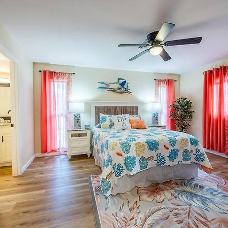 Englewood, Manasota Keys - 2 Bedroom Luxury Villa, Pool, Game Room, 6 Min To Beaches Next To Canal Exterior photo